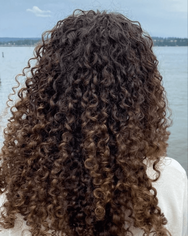 Enhance your hair with Bella Hararo’s Indian Remy Bulk Wavy Hair, crafted from 100% Temple Hair