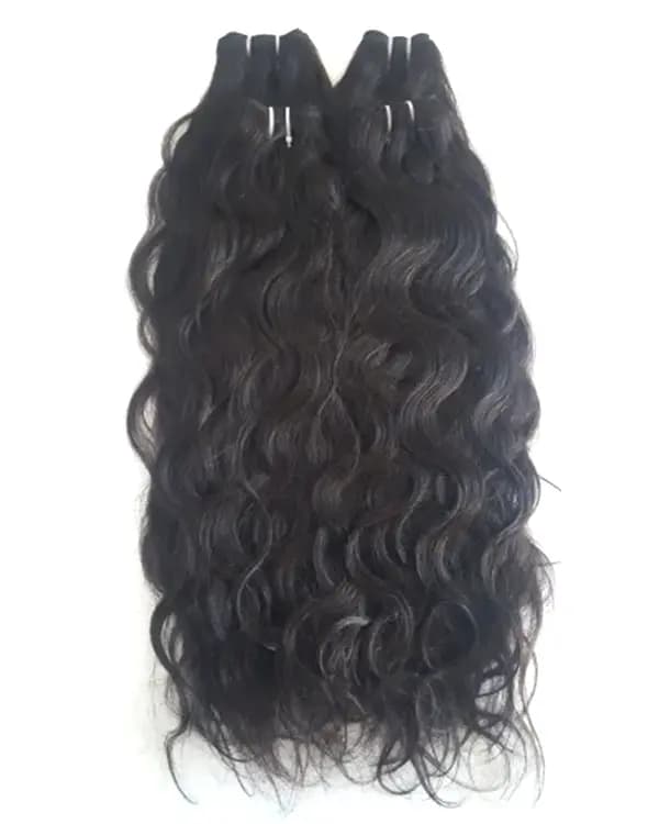 Add soft, natural waves to your hairstyle with Bella Hararo’s Indian Remy Hair Weft Wavy Extensions