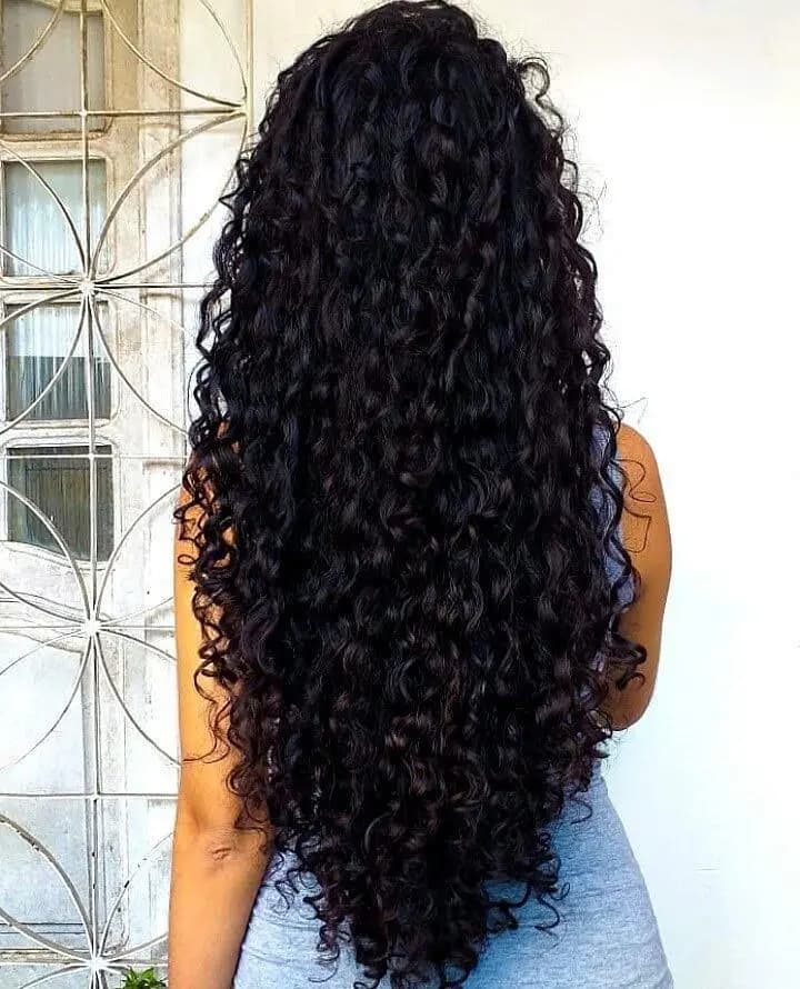 Enhance your hairstyle with Bella Hararo’s Indian Remy Hair U-Tip Loose Curly Extensions